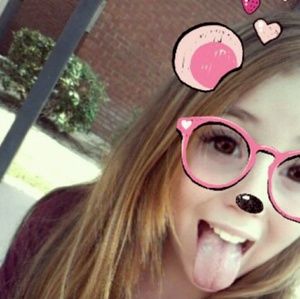 Meet your Posher, Lainey